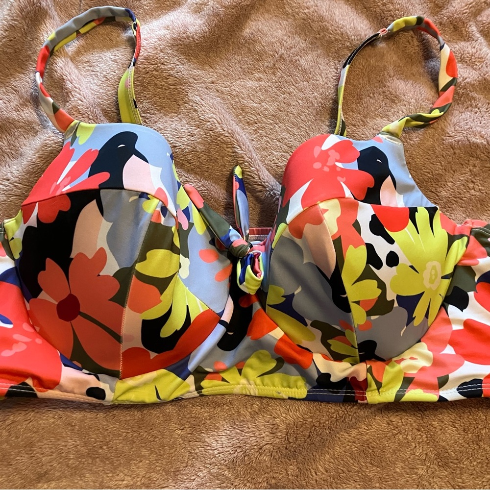 Floral Multicolor Bikini Top